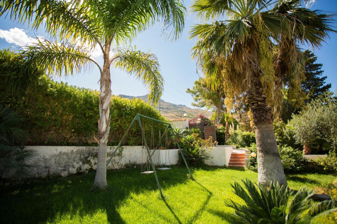 Villa Maria Una Finestra Sul Mare Валдериче Екстериор снимка